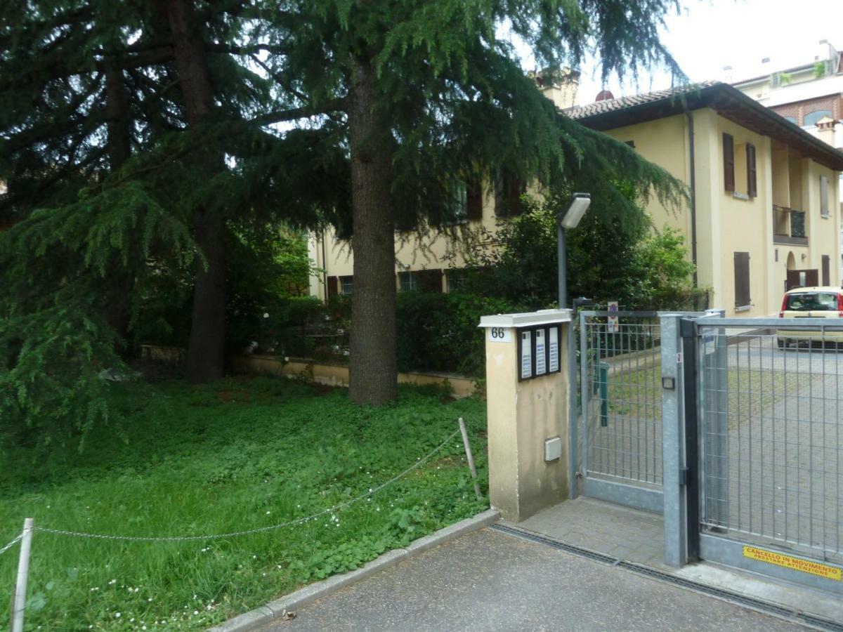 Il Giardinetto - Smart Working - Airport - Private Parking - Private Garden - Ducati - Philip Morris Apartment Bologna Luaran gambar
