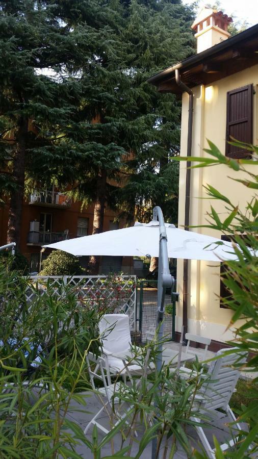 Il Giardinetto - Smart Working - Airport - Private Parking - Private Garden - Ducati - Philip Morris Apartment Bologna Luaran gambar